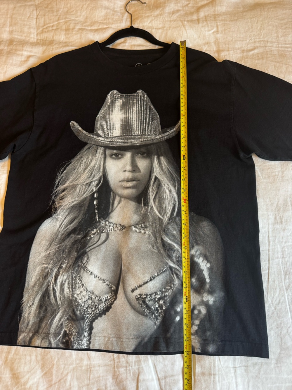 Beyoncé Renaissance Concert T-Shirt - Picture 2 of 5